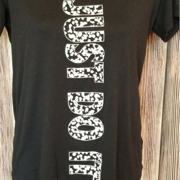 Nike Dri-Fit Workout Top - Picture 4 of 4